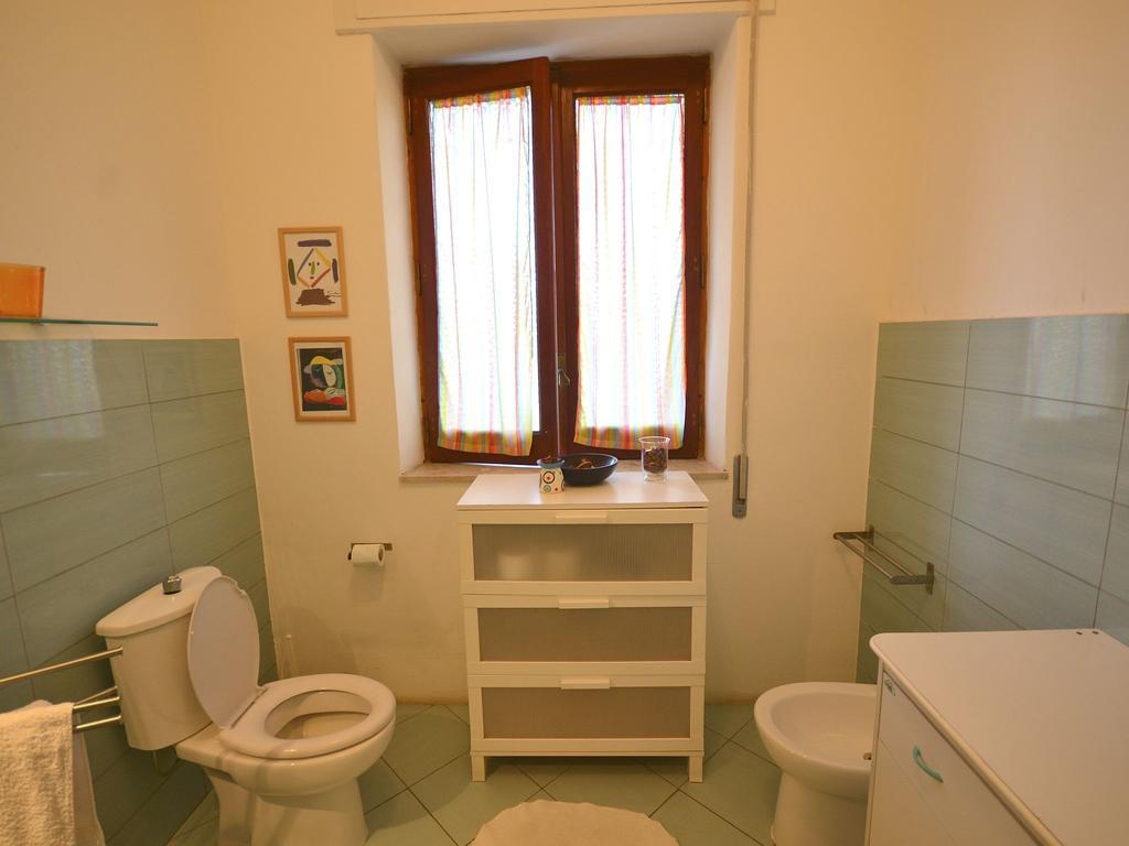 Cozy Holiday Home In Pozzillo With Terrace Acireale Ngoại thất bức ảnh